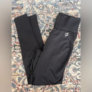 Peloton Black Athleisure Leggings; size M/L